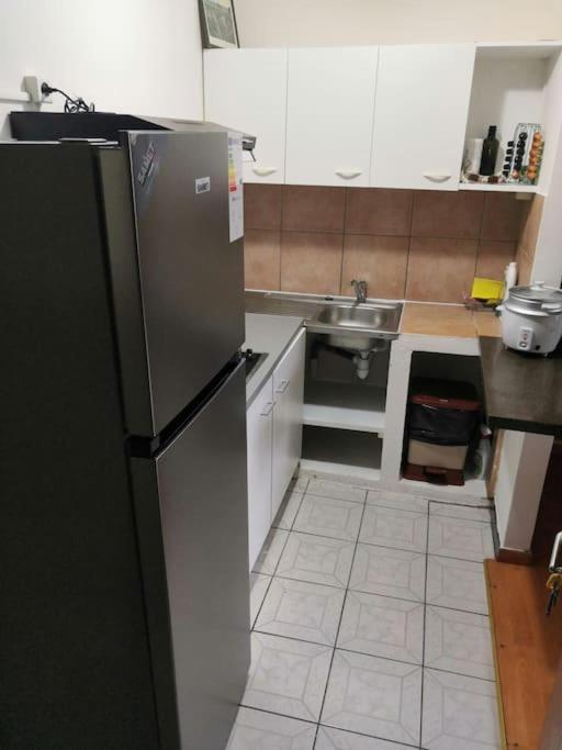 Appartement Idealement Situe Сен Дьони Екстериор снимка